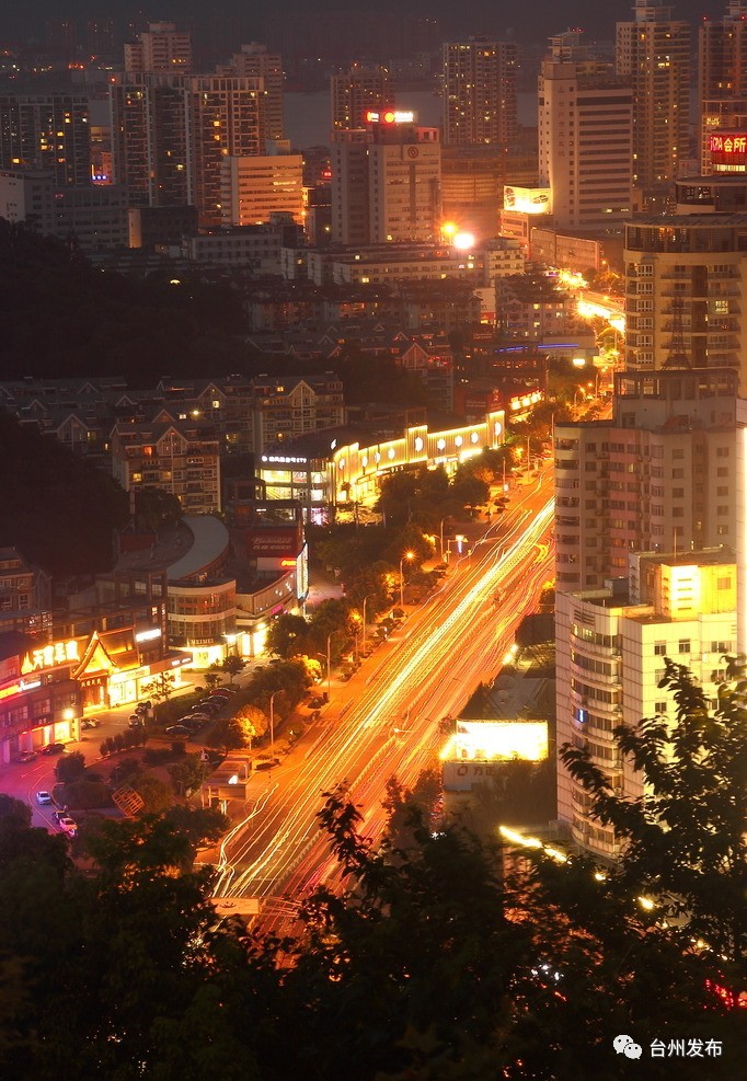 台州夜景新探，巷弄深处的隐藏瑰宝